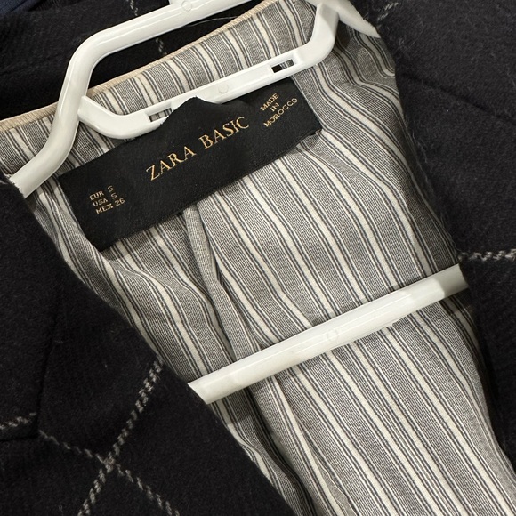 Zara Black with grey windowpane stripe blazer - Picture 3 of 10